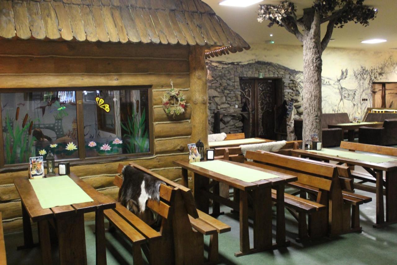 Bieszczadzkie Wrota Lasu Hotel Steznica  Exterior foto