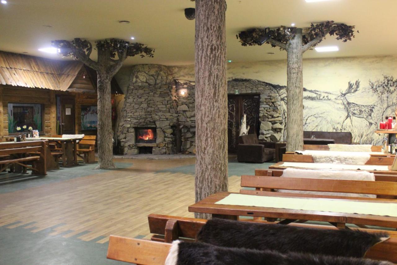 Bieszczadzkie Wrota Lasu Hotel Steznica  Exterior foto